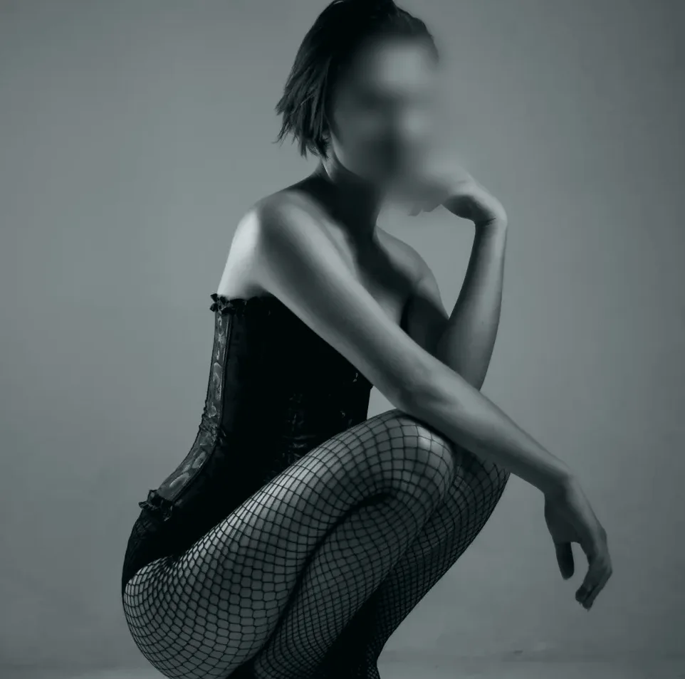 Anna, 20