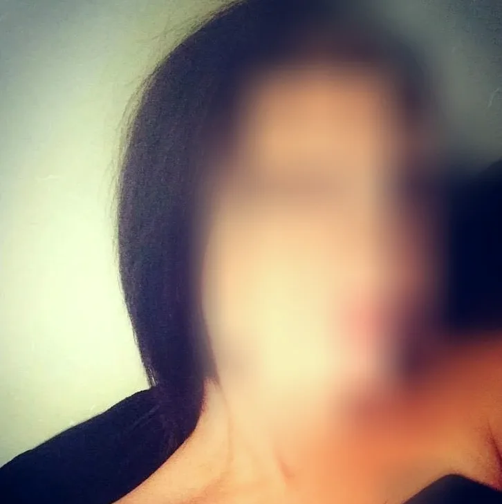 Anne, 34