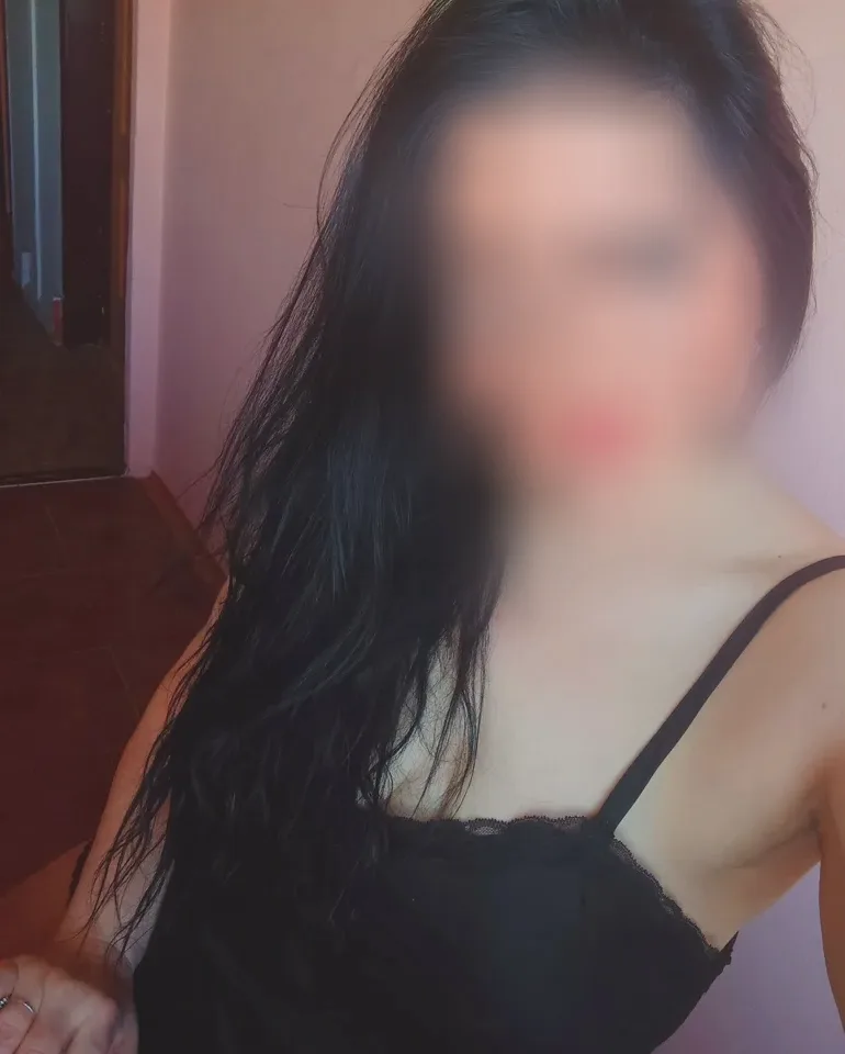 Britt, 38