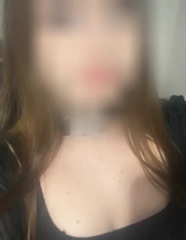Julia, 18