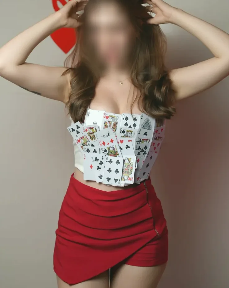 Kirsten, 20